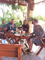 TR Guesthouse
