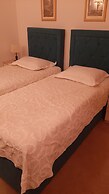 Hotel Adriana