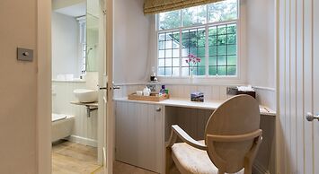 Lindeth Fell Country House