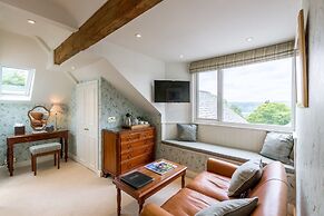 Lindeth Fell Country House