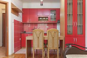 Urban Hostel & Apartments