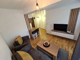 Urban Hostel & Apartments