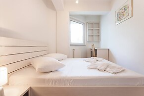 Urban Hostel & Apartments