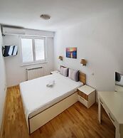 Urban Hostel & Apartments