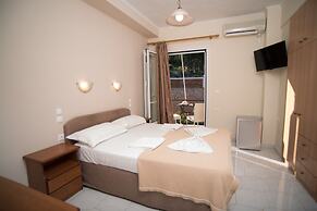 Oasis Hotel