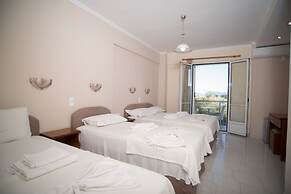 Oasis Hotel