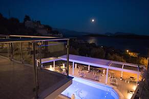 Oasis Hotel