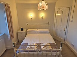 Doune Braes Hotel
