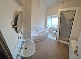 Doune Braes Hotel