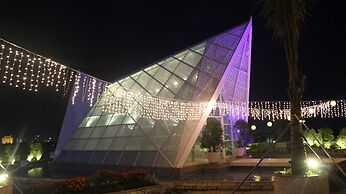 The Rinra Makassar