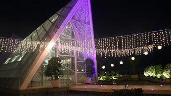 The Rinra Makassar