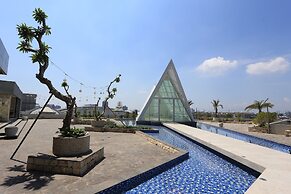 The Rinra Makassar
