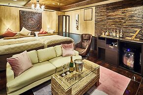 Hotel Bali An Resort Kinshicho - Adults Only
