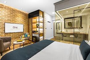 One Luxury Suites