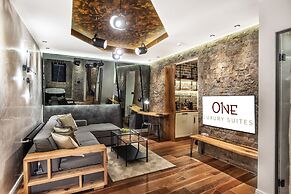 One Luxury Suites