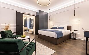 One Luxury Suites