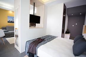 Polis Apartments