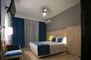 Polis Apartments