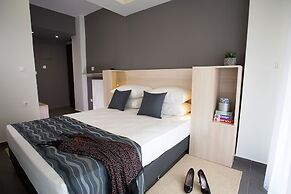 Polis Apartments