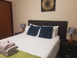Sand River Cottages