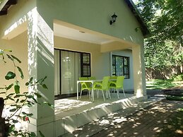 Sand River Cottages