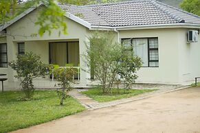 Sand River Cottages