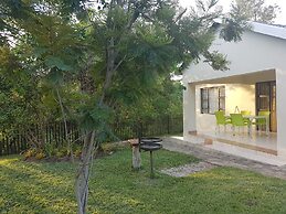 Sand River Cottages