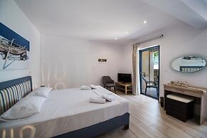 Ilianthos Apartments & Studios