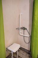 Ilianthos Apartments & Studios