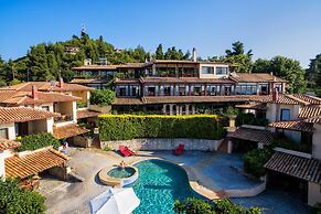 Akritas Ef Zin Villas & Suites