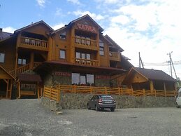 Charda Hotel