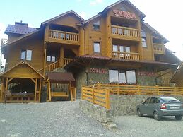 Charda Hotel
