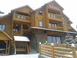 Charda Hotel