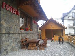 Charda Hotel