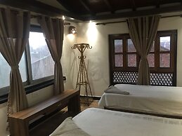 Shiva Guest House