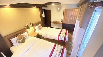 Shiva Guest House