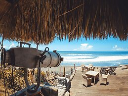 Most Exotic Beachfront Villa Keong