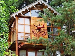 Sycamore Avenue Treehouses