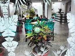 Jungle House By Explorama