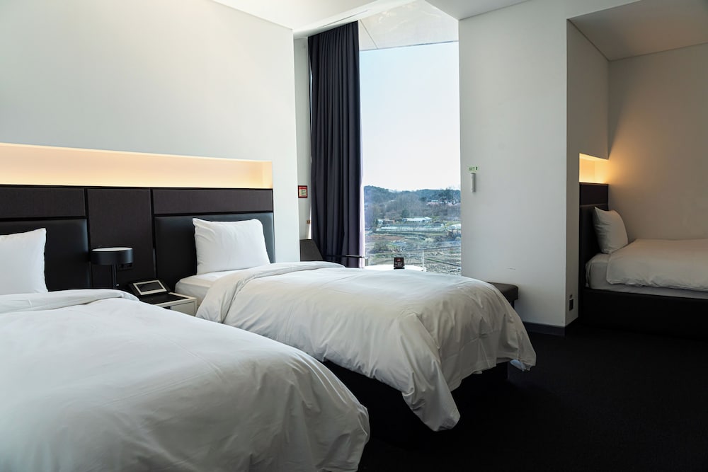 Hotel ORA Incheon