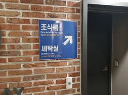 Hotel Gray