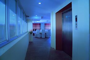 King & Queen Hotel