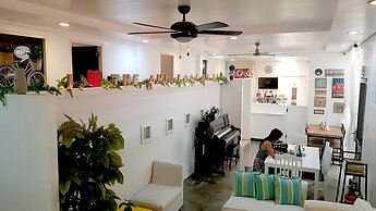 Crossroads Hostel Manila