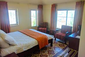 Alhambra Palace Hotel Suites