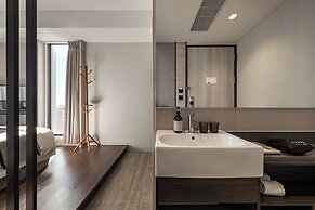Hotel YAM LAGOM