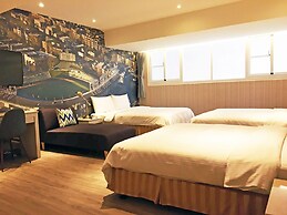 La Hotel - Baseball Theme Hall