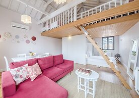 Look At Me - Serviced Lofts & Studios