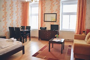 JL Apartments