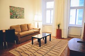 JL Apartments
