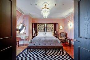 DOM Boutique Hotel by Authentic Hotels